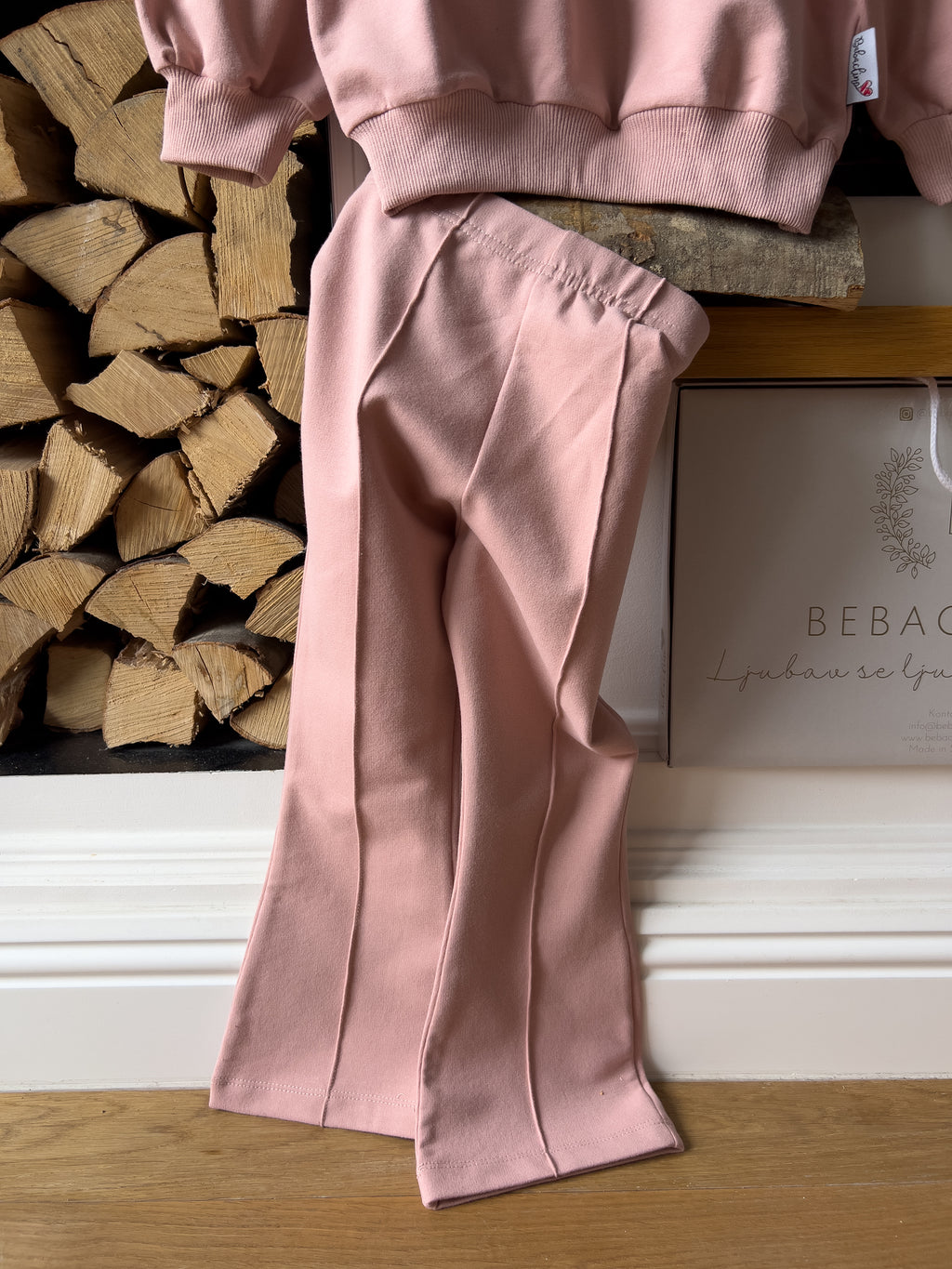 Helanke zvonaste - puder roze