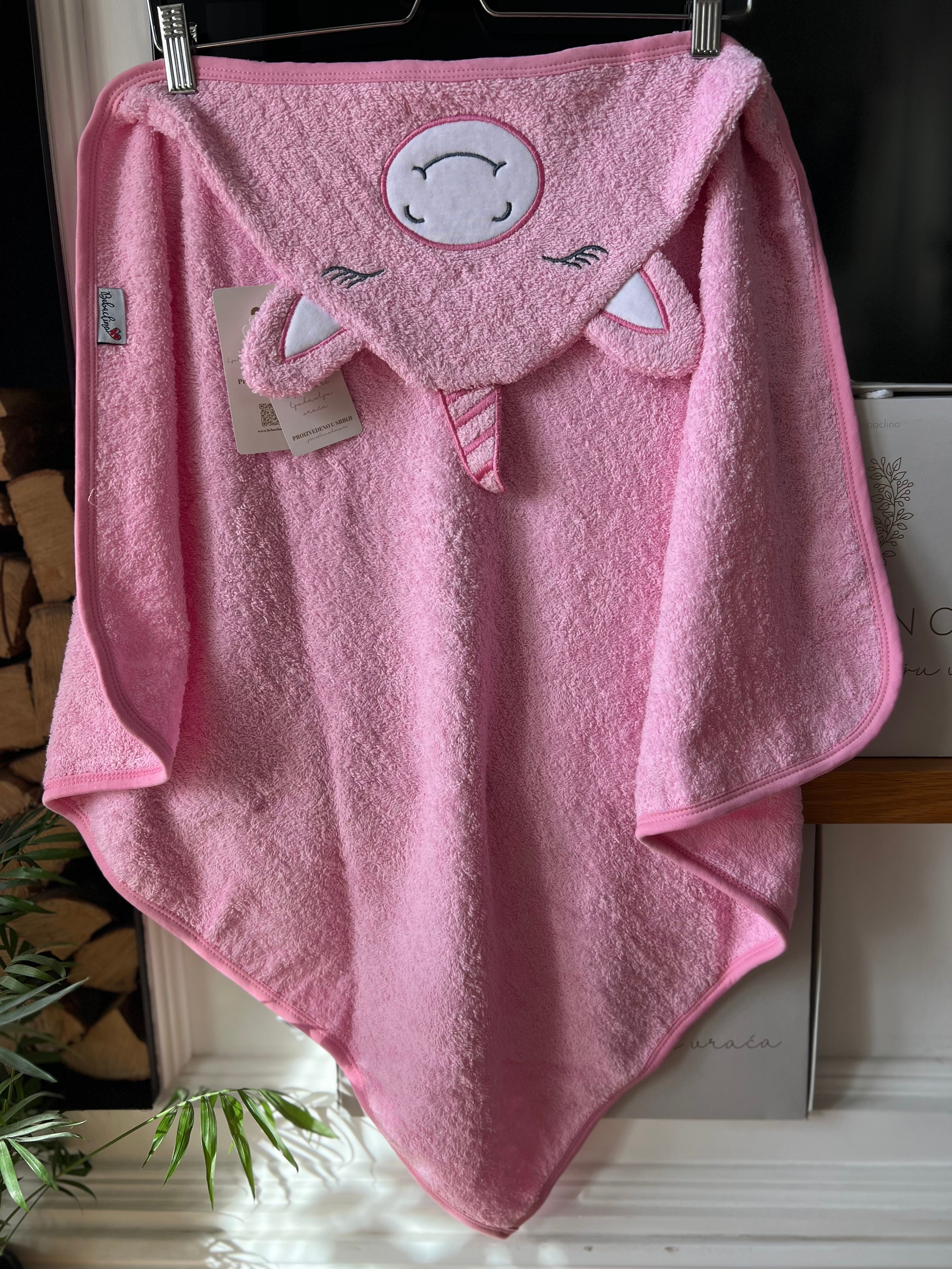 PEŠKIR ZA BEBE - Jednorog 75x75