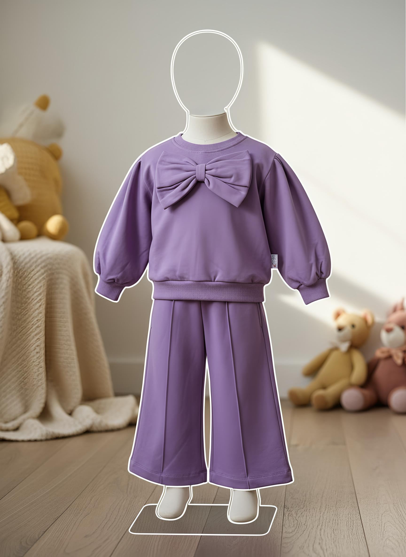 Široki donji deo - plum