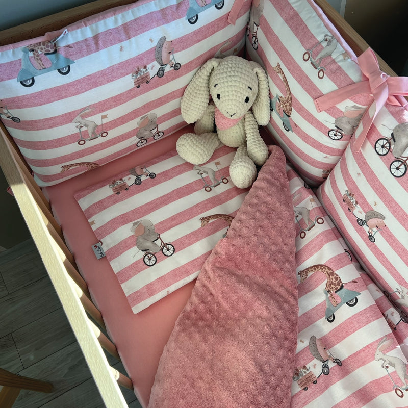 CRIB BEDDING SET